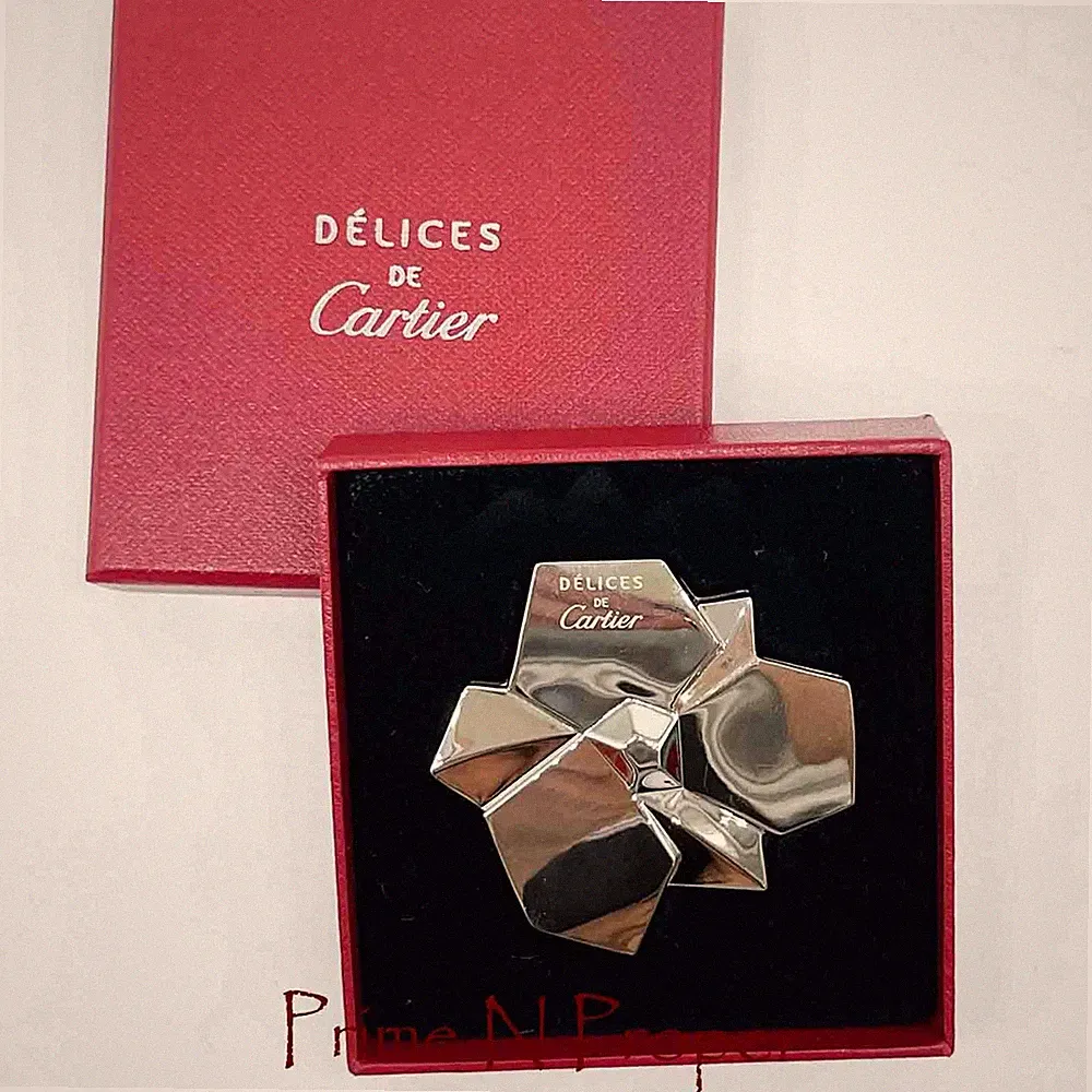 Delices de Cartier Solid Perfume 1g /.035 oz Swivel Silver Flower